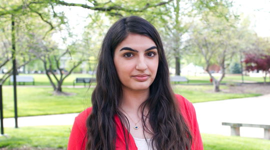 Student to research birds in South America